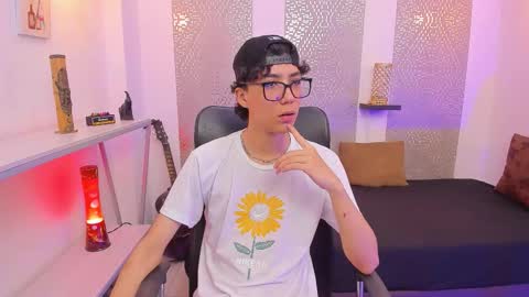    online show from 10.15.25