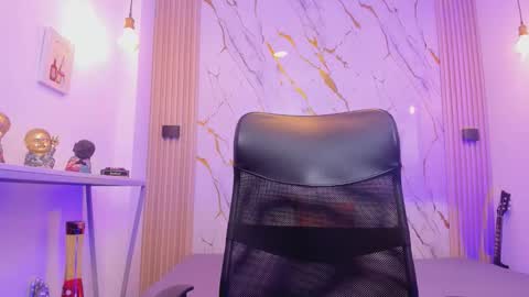    online show from 02.01.26