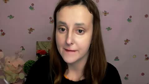 Snapshot of nikolleta_m chatting on 10.20.25 Nikolleta online show from 10.20.25