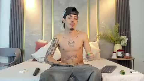 Niko Stone online show from 06.11.26