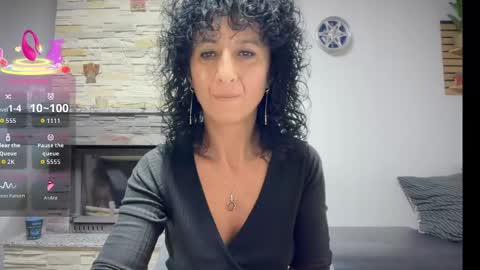 Snapshot of nikpassion123 chatting on 10.20.25 nikol online show from 10.20.25