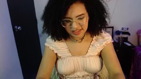 Nicole    GTM-5 1100 pm - 700 am online show from 01.17.25