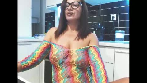 niky_sweet19 online show from 11.08.25