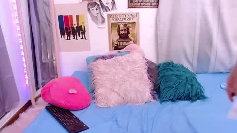 Snapshot of nikyastark chatting on 01.12.25 Niky A Stark online show from 01.12.25