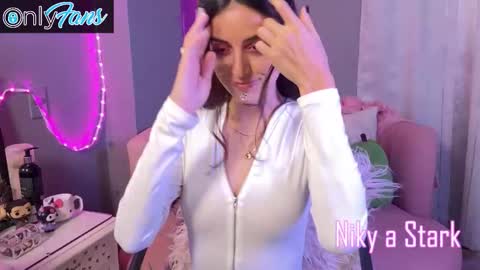 Snapshot of nikyastark chatting on 11.16.25 Niky A Stark online show from 11.16.25