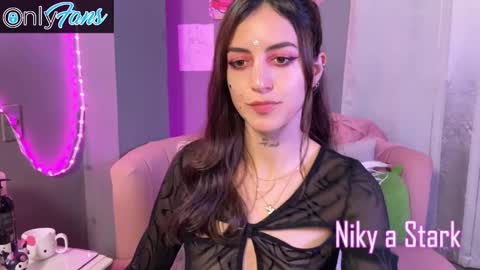 Snapshot of nikyastark chatting on 11.17.25 Niky A Stark online show from 11.17.25