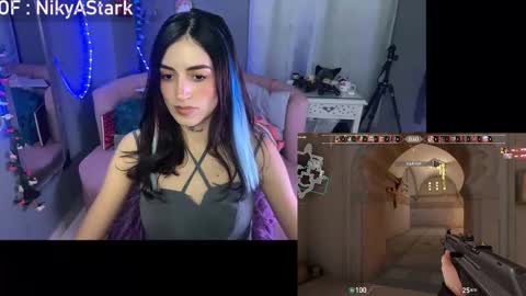 Snapshot of nikyastark chatting on 02.10.26 Niky A Stark online show from 02.10.26