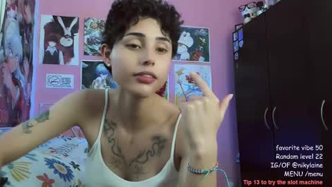 Nikylaine online show from 02.28.25