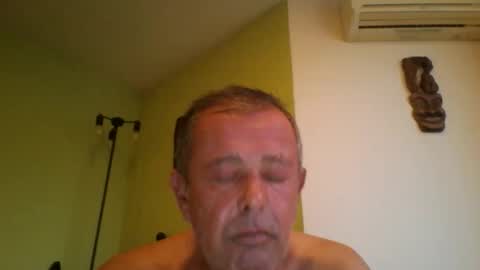 Snapshot of nikyo419 chatting on 09.17.25 nikyo419 online show from 09.17.25