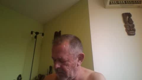 Snapshot of nikyo419 chatting on 10.18.25 nikyo419 online show from 10.18.25