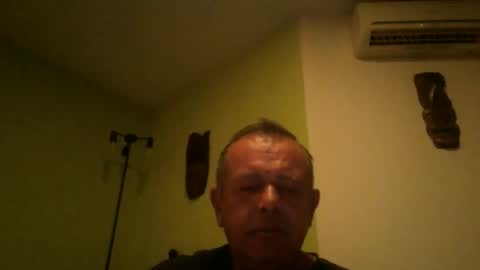 Snapshot of nikyo419 chatting on 10.21.25 nikyo419 online show from 10.21.25