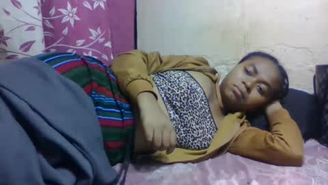 nilah online show from 10.28.25