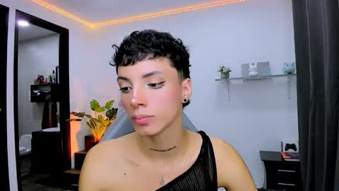 Nilam online show from 09.26.25