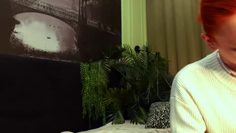 Snapshot of nillie_kelly chatting on 01.25.25 Nillie online show from 01.25.25