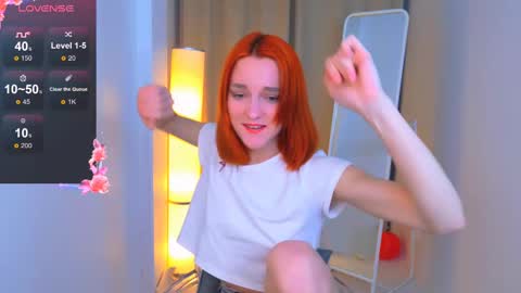 Snapshot of nillie_kelly chatting on 02.21.25 Nillie online show from 02.21.25