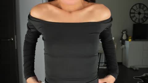 Bella online show from 11.09.25