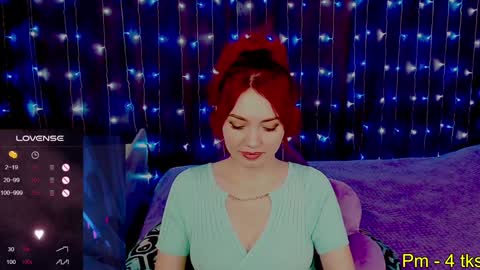 Snapshot of nimfeya chatting on 01.12.25 Nimfeya online show from 01.12.25