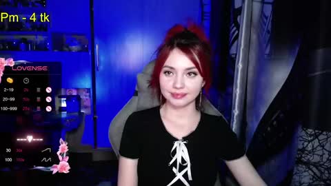 Snapshot of nimfeya chatting on 01.25.25 Nimfeya online show from 01.25.25