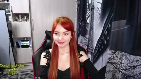 Snapshot of nimfeya chatting on 06.25.26 Nimfeya online show from 06.25.26