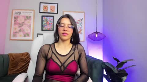 Nina online show from 02.06.25