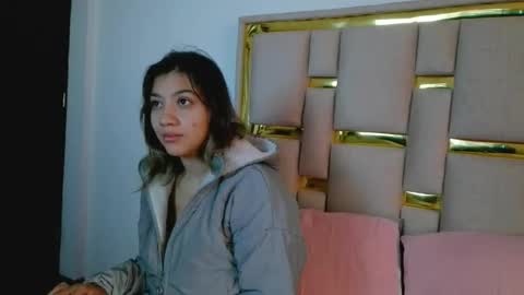 Snapshot of nina_carther chatting on 11.22.25 Nina Carther online show from 11.22.25