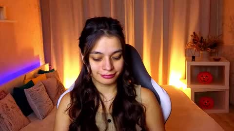 Snapshot of nina_fierce chatting on 11.18.25 Ketrin online show from 11.18.25