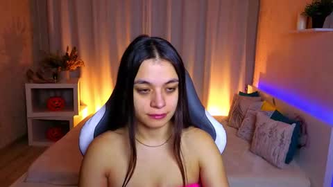 Snapshot of nina_fierce chatting on 11.28.25 Ketrin online show from 11.28.25