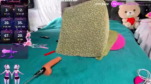 Snapshot of nina_gauther_ chatting on 10.29.25 Nina Gauther online show from 10.29.25