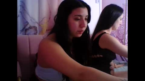 nina_lovez online show from 01.13.25