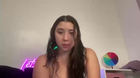 nina_lovez online show from 10.10.25