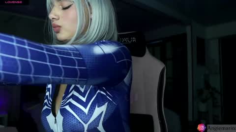 Angie online show from 03.08.25