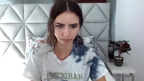 Snapshot of nina_pons chatting on 12.07.24 Nina online show from 12.07.24