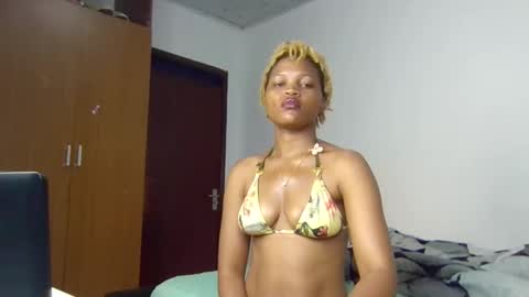 Nina online show from 12.17.25