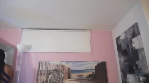 Nina online show from 09.17.25