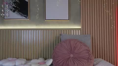 NINA online show from 06.13.26