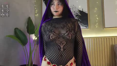 NINA online show from 06.15.26