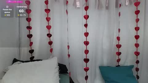 Ninaa fox online show from 10.03.25