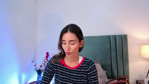 Nina online show from 12.30.24