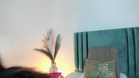 Nina online show from 01.31.25