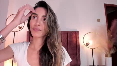 Nina online show from 02.03.25