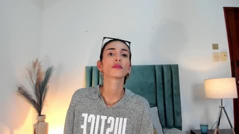 Nina online show from 02.07.25