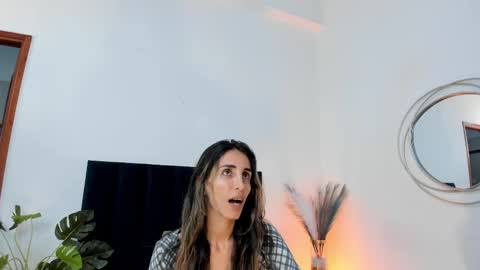 Nina online show from 02.27.25