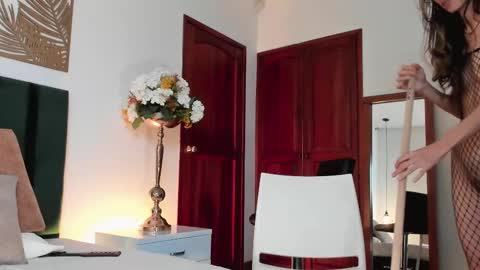 Nina online show from 03.03.25