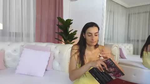 NinaCrystal online show from 07.21.26