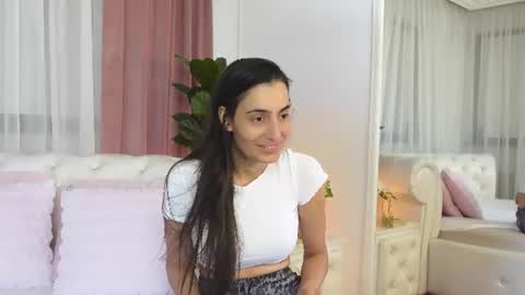 NinaCrystal online show from 07.27.26