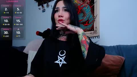 Snapshot of ninadanger chatting on 01.05.26 Heyyy guys Im Ninas crazy online show from 01.05.26