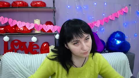 ninaflawlees online show from 02.08.25