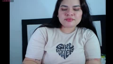 NinaFuentes online show from 05.29.26