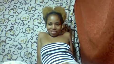 Snapshot of ninah9794 chatting on 12.14.25 Ninah9794 online show from 12.14.25