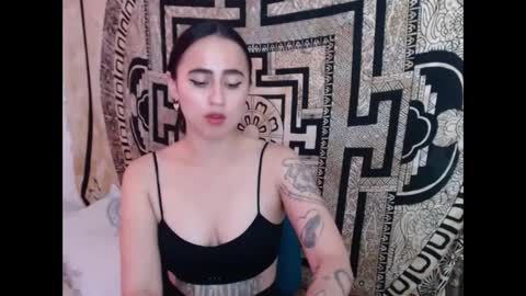 N I N A online show from 12.30.24